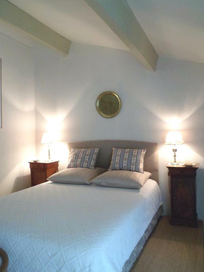 Ferienhaus Sous Les Chenes Lussan (Gard)